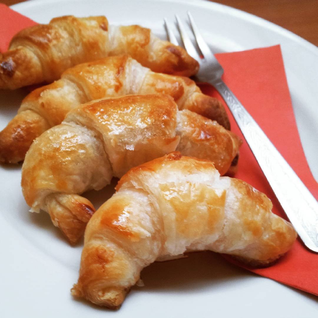 No hay nada como empezar el da con croissants parahellip No hay nada como empezar el da con croissants parahellip